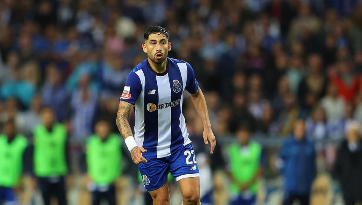 Liverpool Ingin Gaet Gelandang Porto Alan Varela